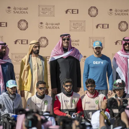 تتويج أبطال كأس خادم الحرمين لسباق القدرة والتحمل