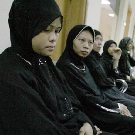 "أبشر" يتيح التفويض الإلكتروني لاستقبال الخادمات