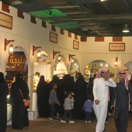  في الأحساء: مهرجان التمور يستقبل نصف مليون زائر