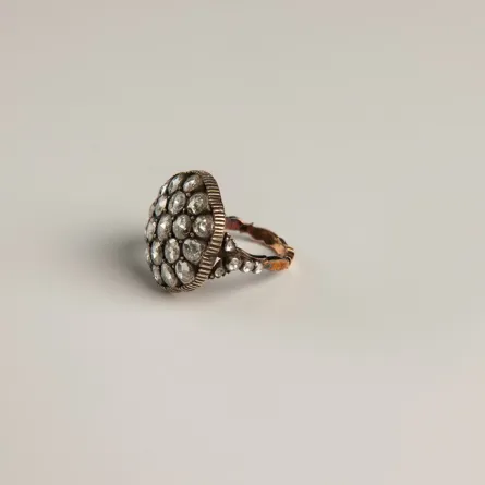 مجوهرات فان كليف التراثية في السعودية