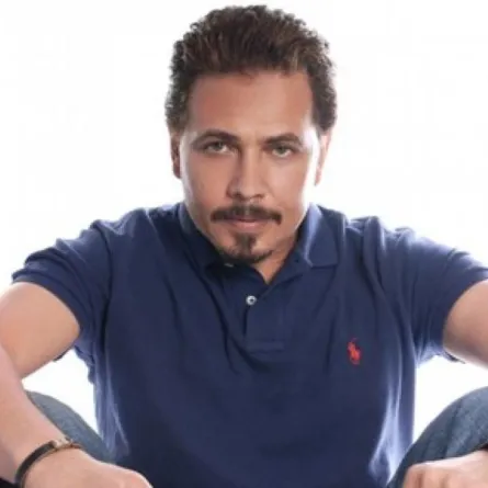 محمد رياض لـ"سيدتي. نت": أتعرّض للابتزاز والتهديد بالقتل