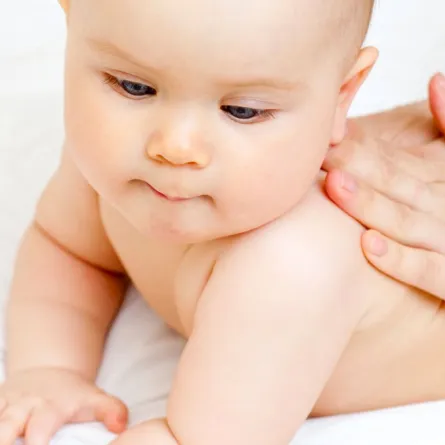 علاج الاكزيما عند الاطفال بالأعشاب