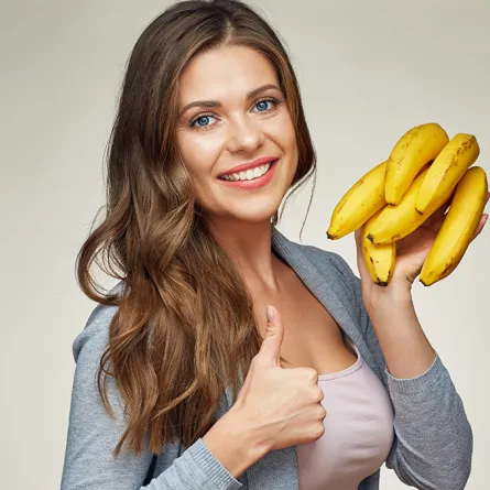 رجيم الماء الدافئ والموز لإنقاص 5 كيلوغرامات في أسبوع