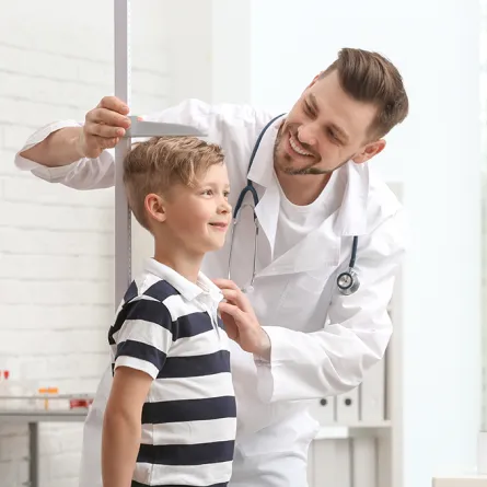 طفلي يعاني من آلام النمو!