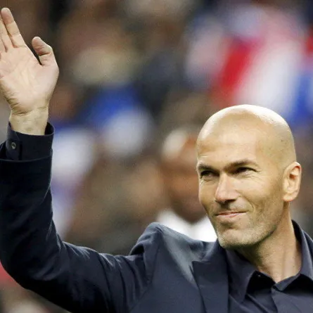 ما هو الراتب الحقيقي للمدرب زين الدين زيدان الذي أغراه للعودة إلى «ريال مدريد»؟