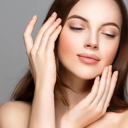 نصائح لتضييق مسامات الوجه الواسعة