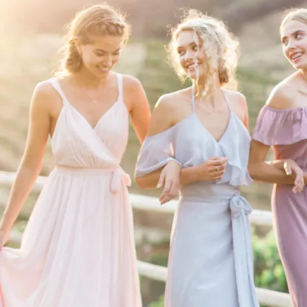 عبارات عن صديقتي العروس