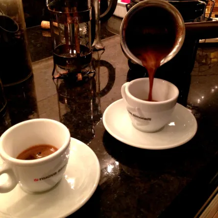 تناول كوبين من القهوة قبل ساعة.. يعزز أداء الرياضيين