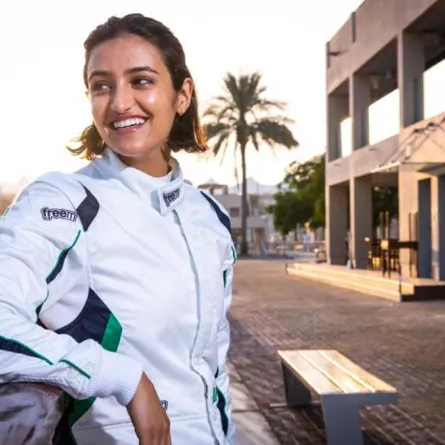 "ريما الجفالي" أول سعودية في سباقات الفورمولا 4