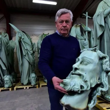 بعد «الحريق المدمر».. «كنوز كاتدرائية نوتردام» تستقر في متحف اللوفر