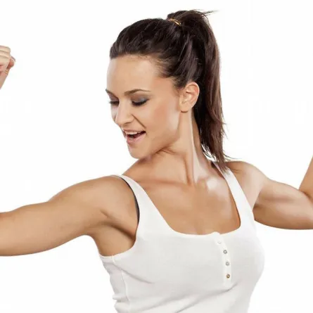 رياضة لمدة 10 دقائق في المنزل لشدّ الذراعين