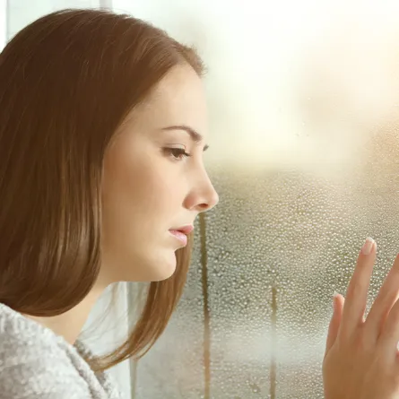 9 طرق للتخلص من الشعور بالوحدة لدى المراهقات