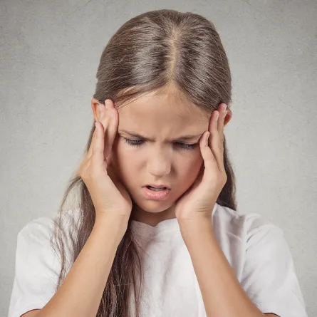 صداع الشقيقة أو ما يعرف "بالميغرين" عند الأطفال