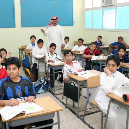 وزارة التعليم تدعو المعلمين لإخلاء الطرف عبر نظام فارس