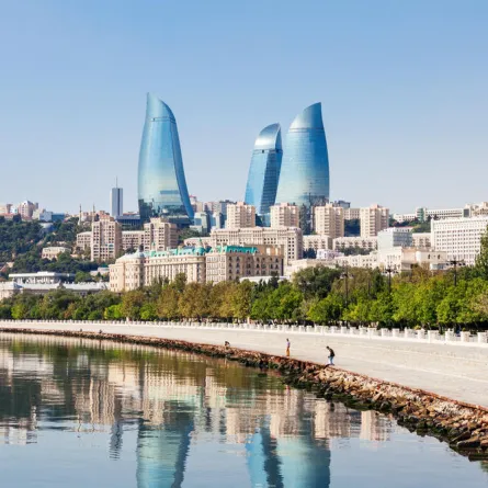 باكو: السياحة في عاصمة اذربيجان