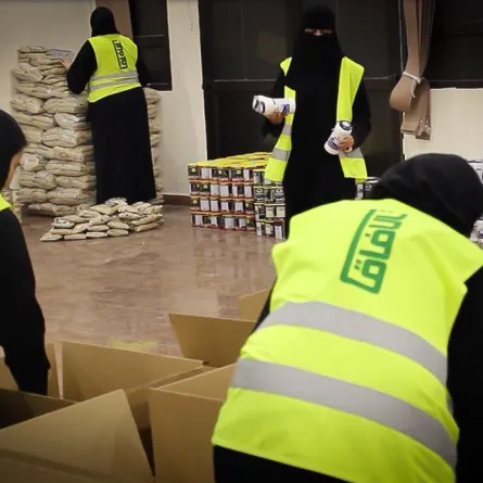 رمضان يشعل فوانيس التطوع والخير في السعودية