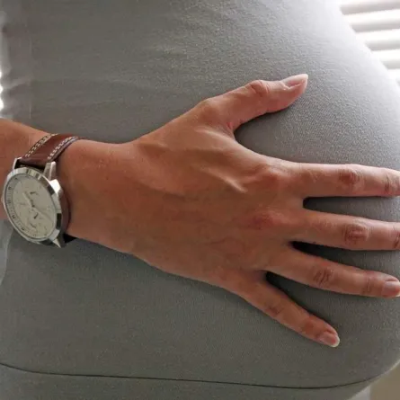 سيدة تضع 6 توائم بولادة نادرة هي الأولى من نوعها في بولندا