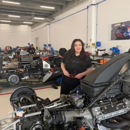 ريشة شاليمار شربتلي تستحوذ على إعجاب المشاركين في سباق"فورميلا 1 " موناكو