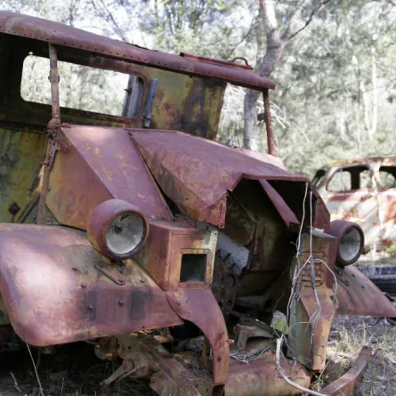 عرض «فيراري» للبيع بـ245 دولاراً فقط بمزاد علني في الصين!