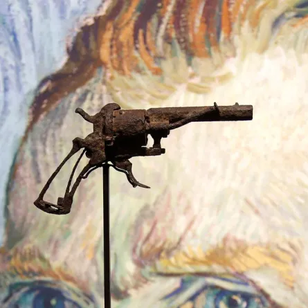 مسدس فان جوخ المشؤوم يكشف مجدداً أسراره.. برسم البيع