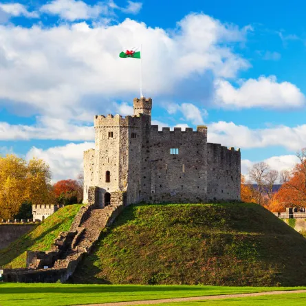 عند السياحة في لندن لا تفوت زيارة كارديف