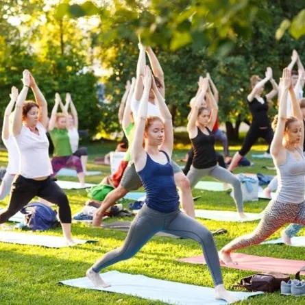 في يومها العالمي.. اليوجا فوائدها أكثر مما تتوقعون