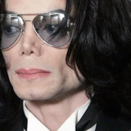 مايكل جاكسون في ذكرى رحيله العاشرة... الحب الذي لم ولن ينضب