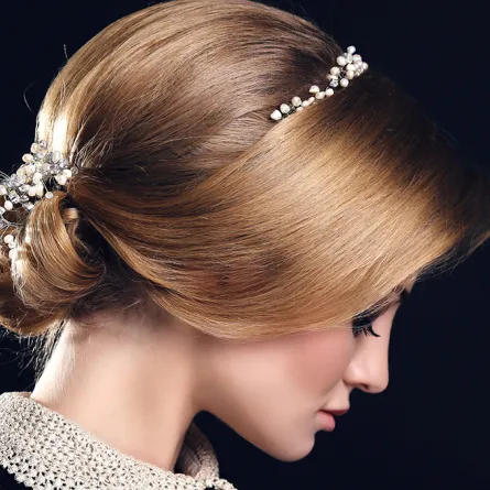 أجمل إكسسوارات الشعر لإطلالاتكِ الصيفية