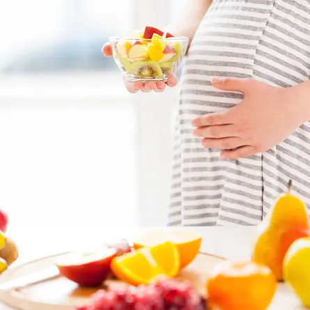 فاكهة موسمية فوائدها لا تحصى للحامل والجنين والطفل