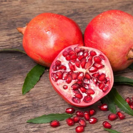 فوائد الرمان تستوجب إدخاله فورًا ضمن نظامكم الغذائي