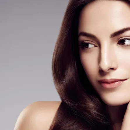 أفضل الزيوت العطرية لعلاج مشاكل البشرة