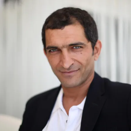 بالمستندات: عمرو واكد وخالد أبو النجا يطعنان على قرار شطبهما من نقابة الممثلين بعد اتهامهما بالخيانة العظمى