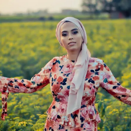 سارة صبري تلهمكِ إطلالة مريحة أثناء السفر