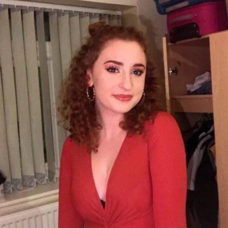 قبيلة تعثر على جثة طالبة بريطانية ماتت إثر سقوطها من طائرة في مدغشقر