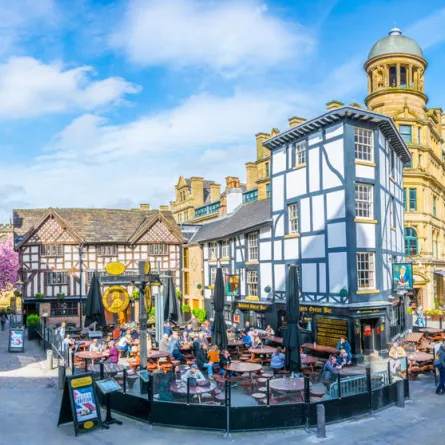 مانشستر مكان سياحي تاريخي ترفيهي