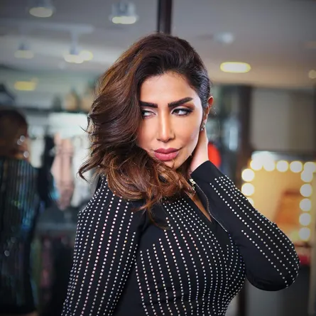 هدى حمدان تطل بفستان الزفاف .. هل تزوجت؟