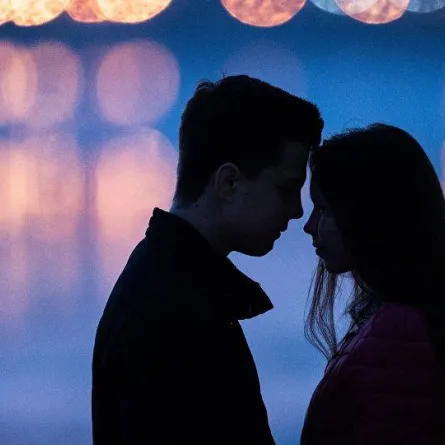 زوجة تكشف عن طريقة للاعتراف بالحب دون الوقوع بالحرج..تعرف إليها