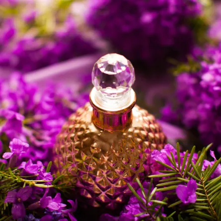 عطور عربية.. اختاري أفضل عطر نسائي ثابت