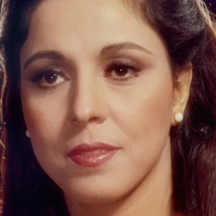 صور: عفاف راضي تعود إلى الغناء في معرض دمشق ونجمات سوريا بانتظارها