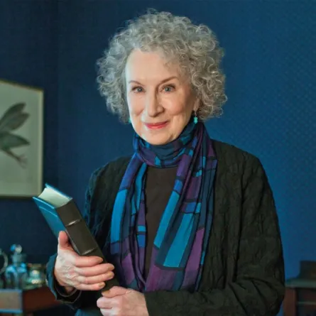 بدأ العد التنازلي بإعلان جائزة بوكر البريطانية للرواية