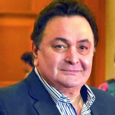 ريشي كابور يعود إلى الهند بعد العلاج من السرطان