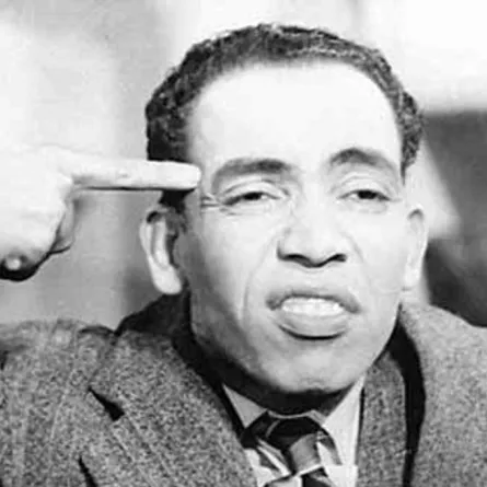 في عيد ميلاد إسماعيل ياسين.. قصة إصابته بالشلل في أواخر أيامه