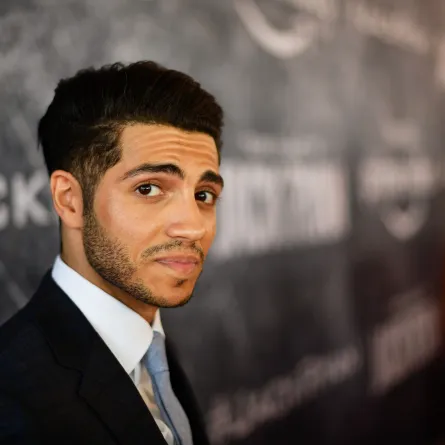 صور: حفيدة عادل أمام تحقق حلمها وتقابل الفنان العالمي مينا مسعود