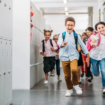 التفكك الأسري يؤدي إلى الهروب من المدرسة