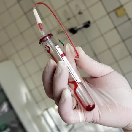 السجن لأمريكي بتهمة تسريب بيانات مصابين بالإيدز في سنغافورة