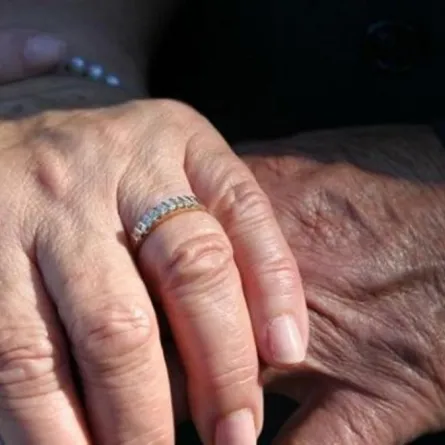 استشاري سعودي.. زواج كبار السن يحفز نشاط القلب