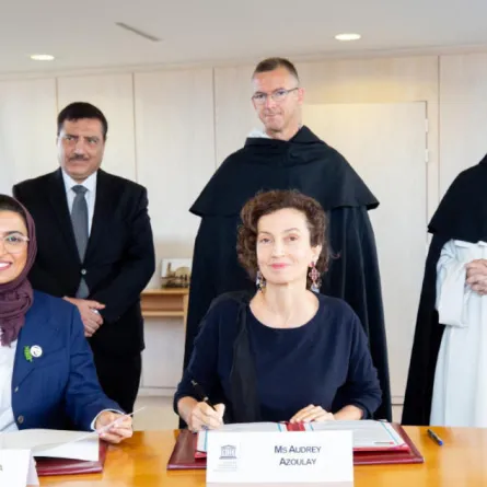 الإمارات تعيد بناء كنيستين أثريتين في الموصل