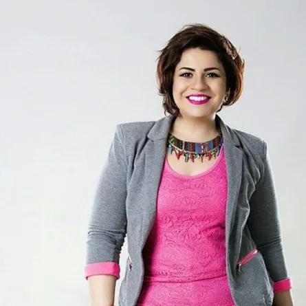 إنجي وجدان تنفعل على معجبة سخرت من وزنها الزائد