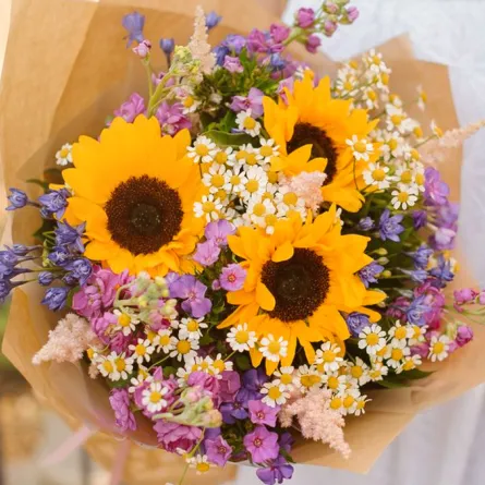 ذكرى الزواج: لكل عام زهور خاصة به لإهدائها للشريك!