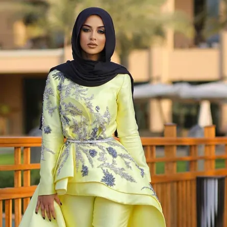 ملابس سهرة للمحجبات وطرق تنسيقها من وحي الفاشينيستا